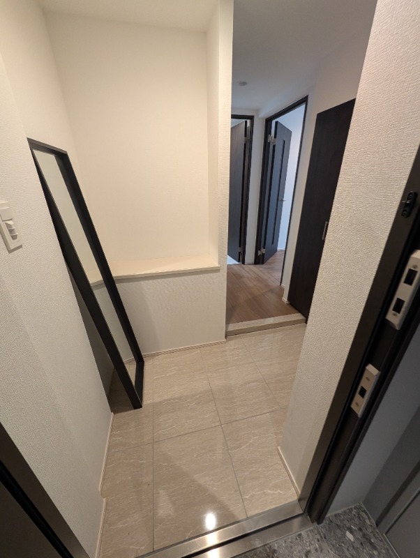 CREALpremier西馬込1階 玄関