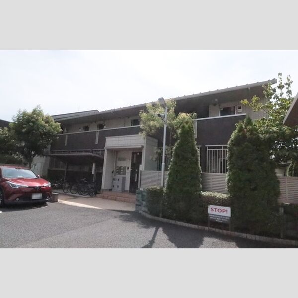 フォレストテラス大宮106号室 建物外観