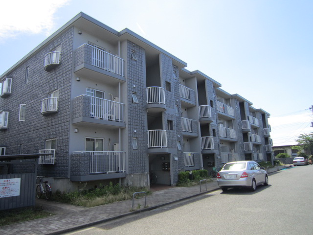 エストフレアＢ棟0202号室 外はこのようになっています