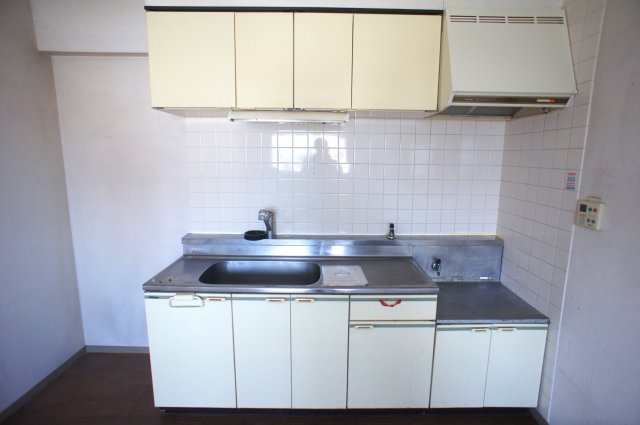 宍田ビル きれいなキッチンです