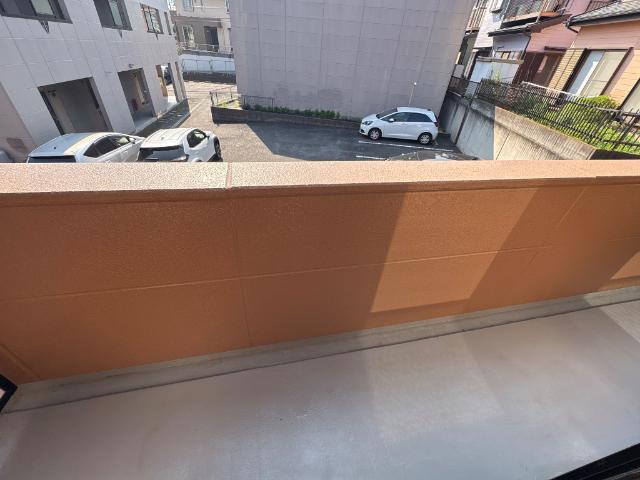 ガーデンプレイス203号室 ベランダ