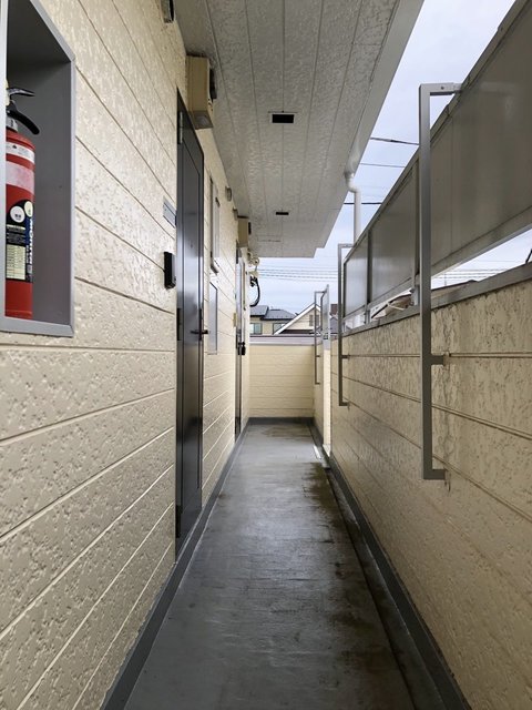 田村アパートメント0106号室 2階廊下