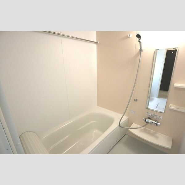 ル・レーヴ 足を伸ばしてつかれる『一坪風呂』!