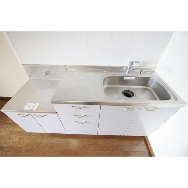 アンプルール フェール モンテ105号室 キッチン