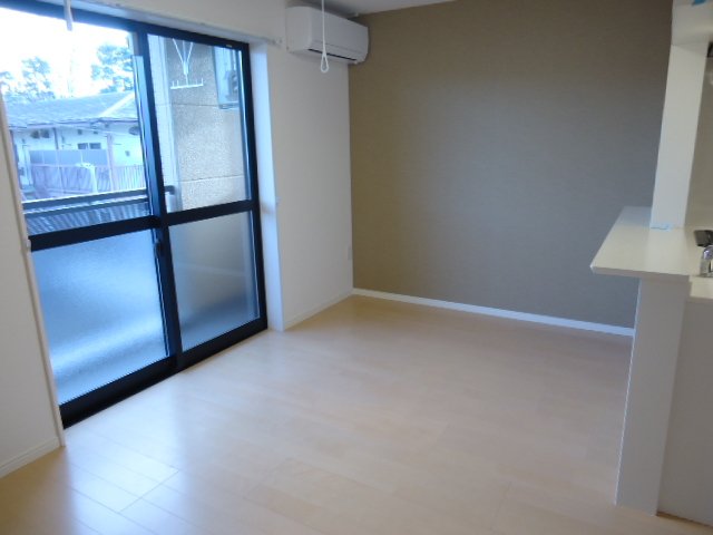 ウイングコート リビング