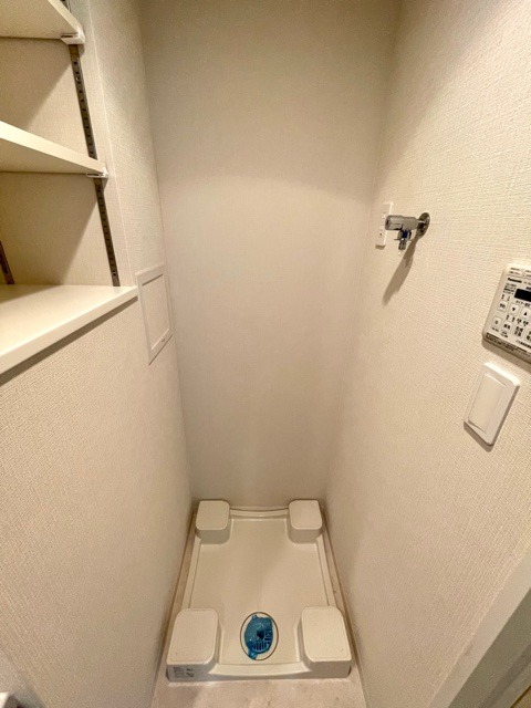 レジディア蒲田Ⅳ7階 洗濯機置き場