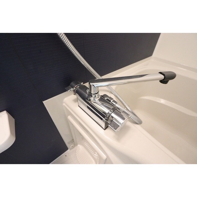 カサグランデ湘南101号室 浴室　ｻｰﾓｽﾀｯﾄ水栓