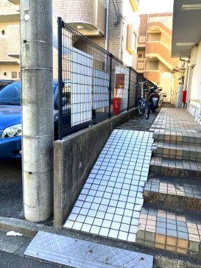 ラフォーレ相武台302号室 エントランス