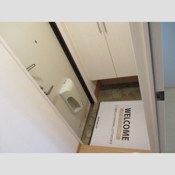 ブライトなかにし参番館 玄関