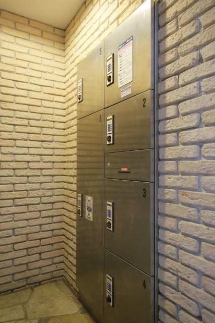 ロアール早稲田3階 宅配BOX