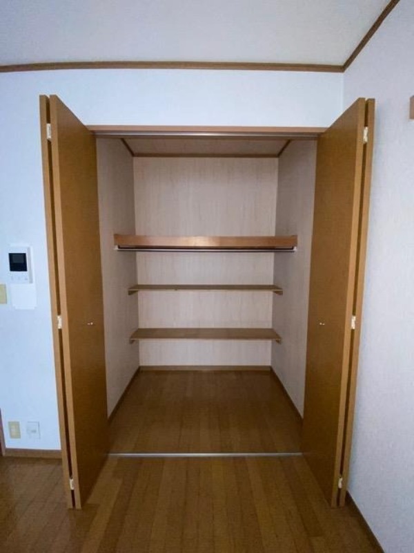 メルベイユⅡ1階 収納