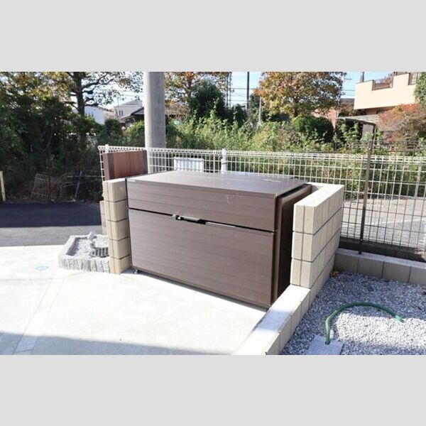 オルメル ゴミ置き場