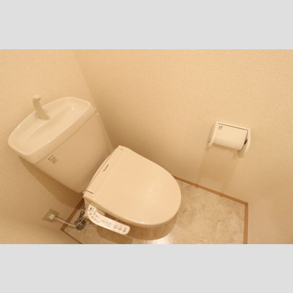 リヴェール101号室 温水洗浄暖房便座