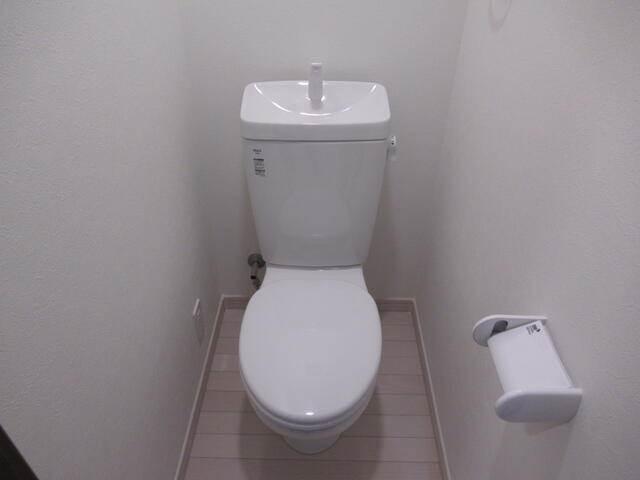 シャンテ四ツ木 トイレ