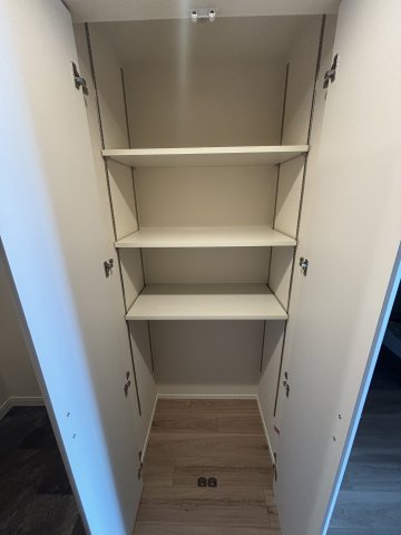 ＡＲＣＨ　ＥＡＳＴ202号室 収納