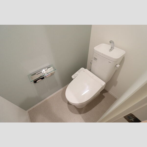 BELTS SHINJUKU　レジデンス406号室 温水洗浄暖房便座