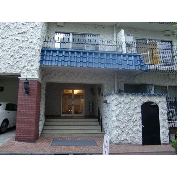 秀和松涛レジデンス210号室 外観