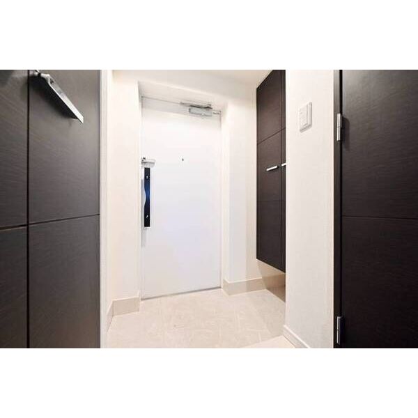 プレスタイル横濱SOUTH0704号室 玄関