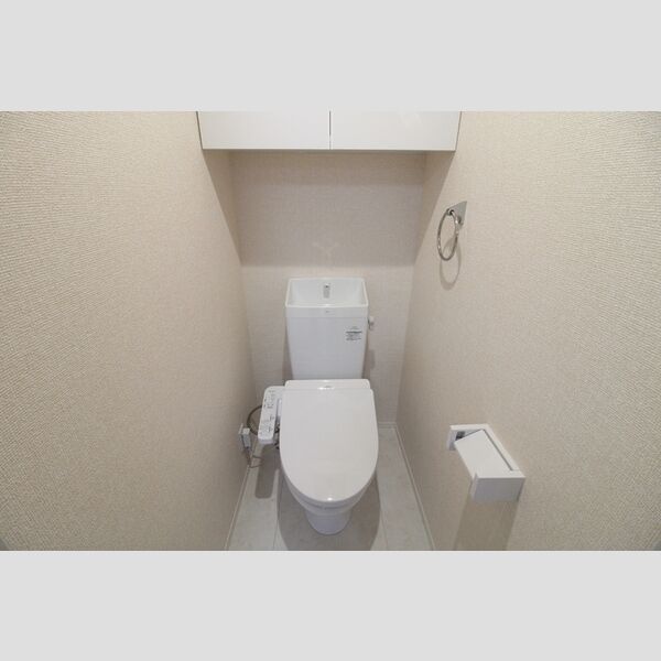 Maestro (マエストロ)203号室 温水洗浄便座