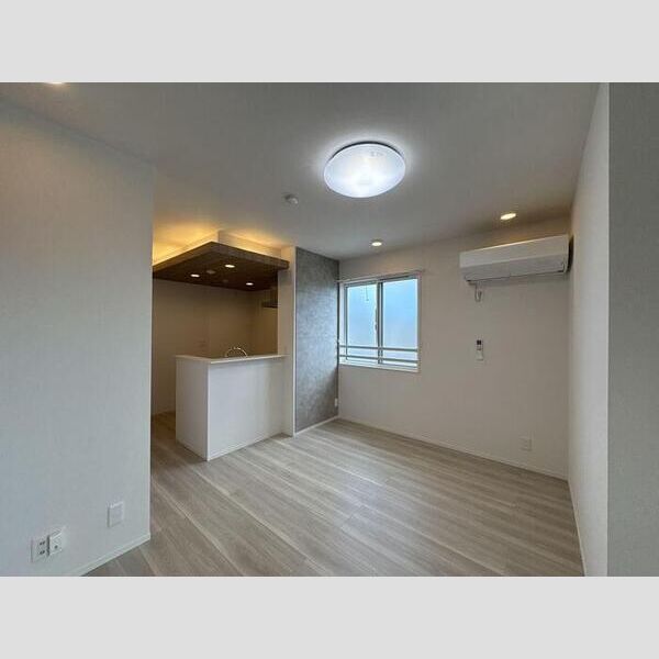 セレスティア六町Ⅱ305号室 LDK