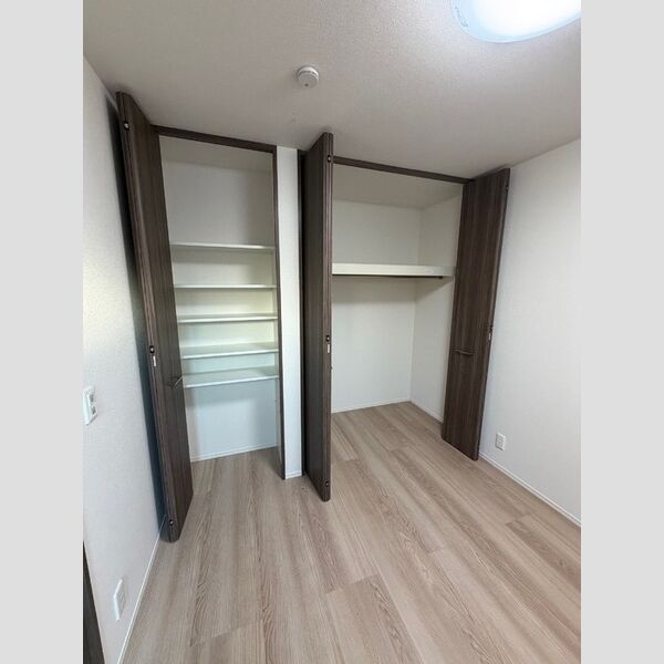 アンスリウム湘南台302号室 クローゼット