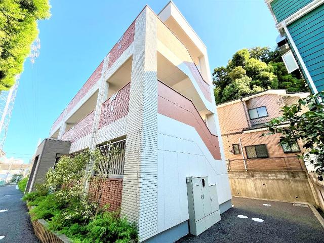 ヴァンベール横濱 外観写真（昼）