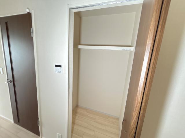 キャメロット八王子205号室 収納