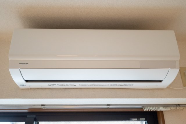 コンフォート日暮里 エアコン