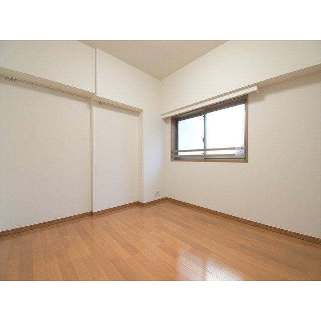 アジールコート中野坂上0404号室 内観