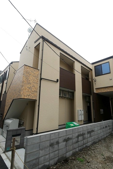 Latte池袋本町 外観