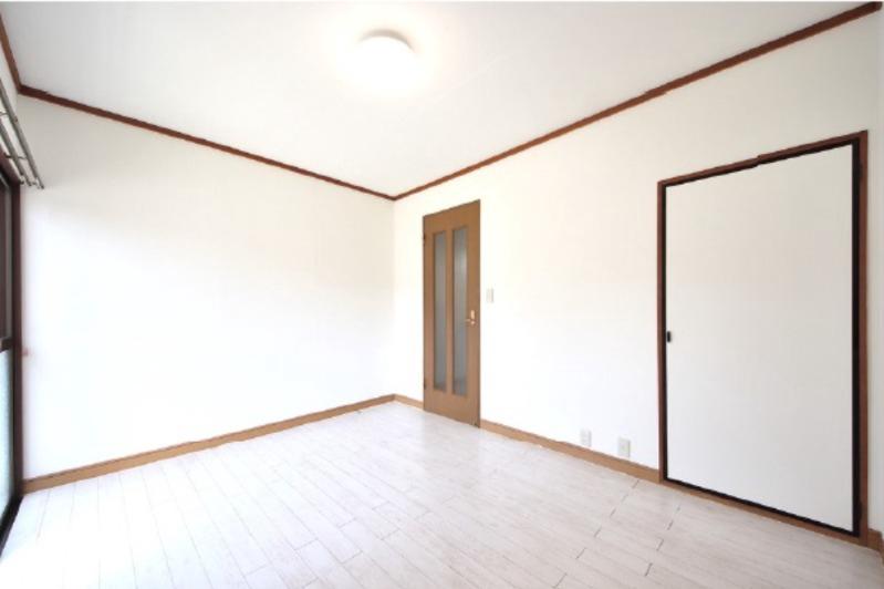 ファイブ鶴巻 リビング