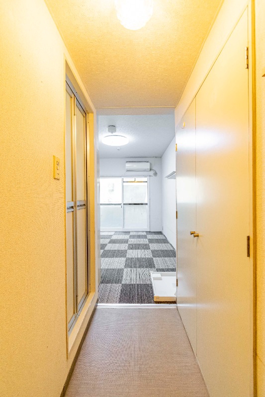 サングレイス星川2階 玄関