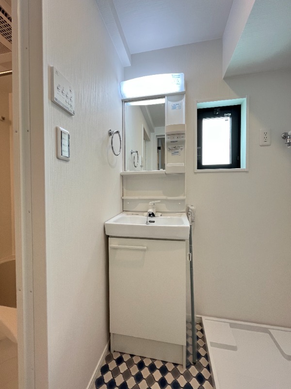 リュクスカーサ梅島2階 洗面