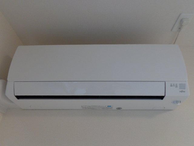 ヴィラージュ弐番館 エアコン