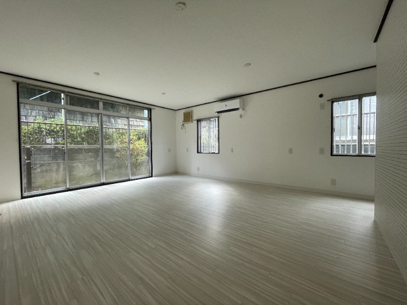 クロノス南大谷 リビング