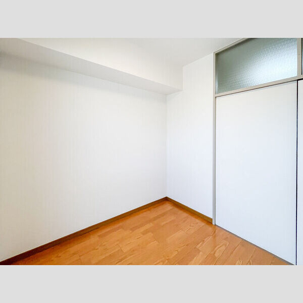 クレセントハイツ301号室 洋室