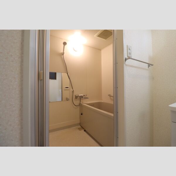 フリーダム光が丘Ⅱ402号室 同建物別部屋の参考画像