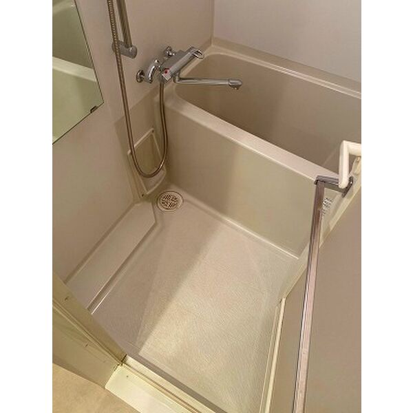 ロイズスクエア東陽町905号室 同建物別部屋の参考画像