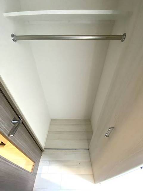 ガーラ・シティ横浜反町2階 収納