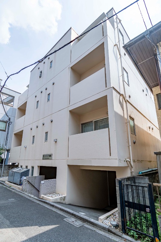 ガーデン下連雀1階 外観