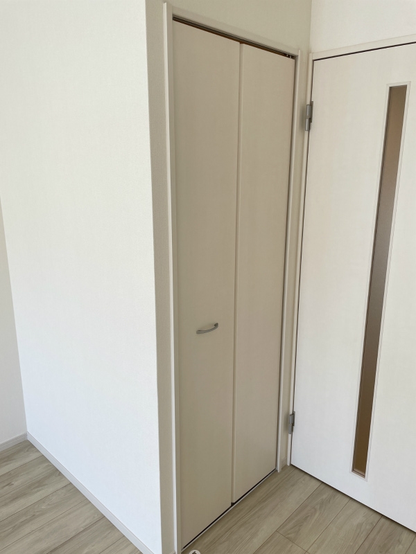 リブリ・フルール2階 収納