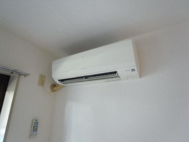スカイコート世田谷若林 エアコン