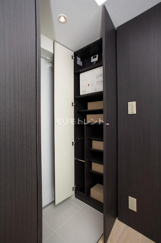 カスタリア戸越8階 室内参考写真（Bタイプナチュラルオーク×チャコールブラック）