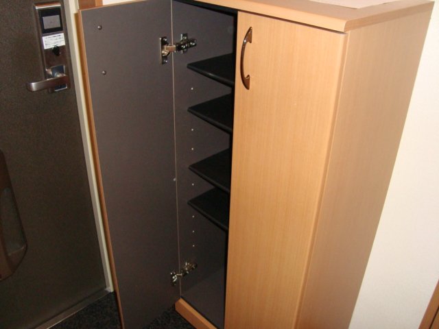 サンマルサン　Ｂ103号室 シューズボックス