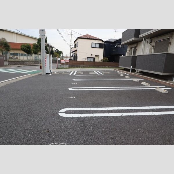 SUN　WEST 駐車場