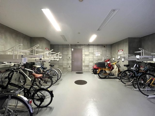 パレステュディオ芝浦（Tokyo Bay）3階 駐輪場