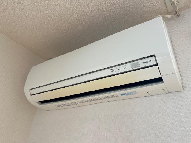 プリムベールⅢ201号室 エアコン