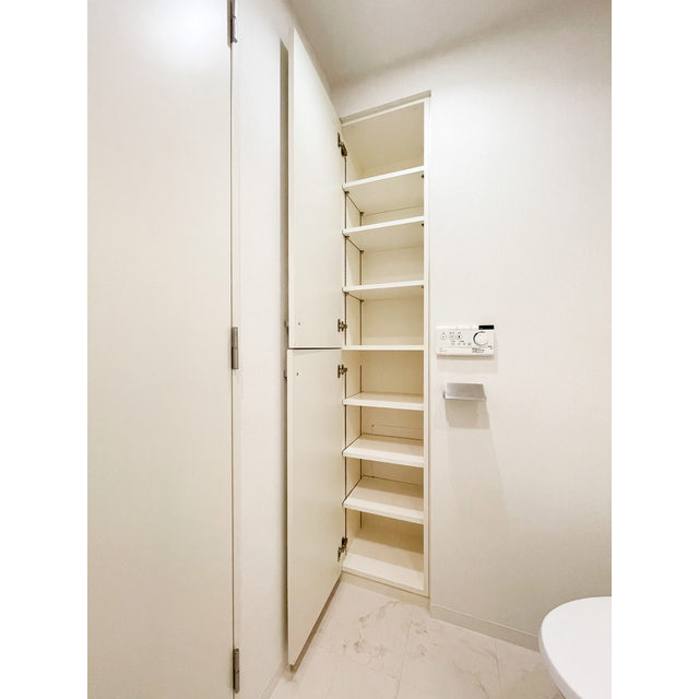 オーパスホームズ千駄木1104号室 内観