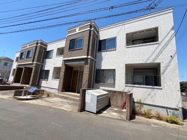 ブラン 外観写真（昼）