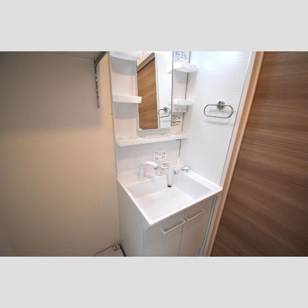 アリビオ南大沢302号室 同建物別部屋の参考画像